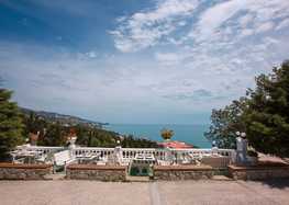 Фото №29 Ресторан отеля Форест в Алупке