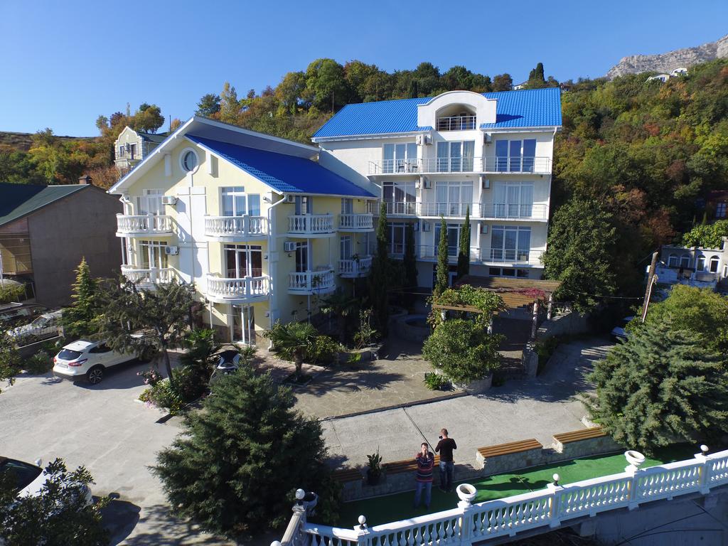 Отель Форест на ЮБК в Крыму